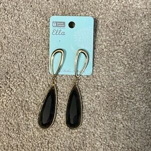 Ella Tear Drop Earrings